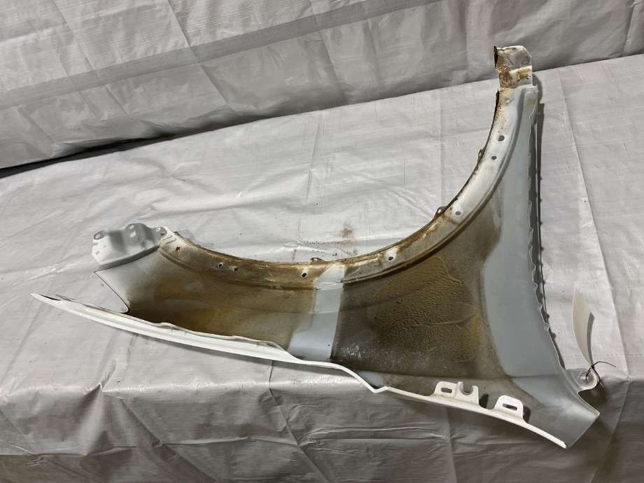 Skjerm venstre foran til Mazda CX-5 2012-2017 (Type I)  (MAZDA|KD5352211A|)