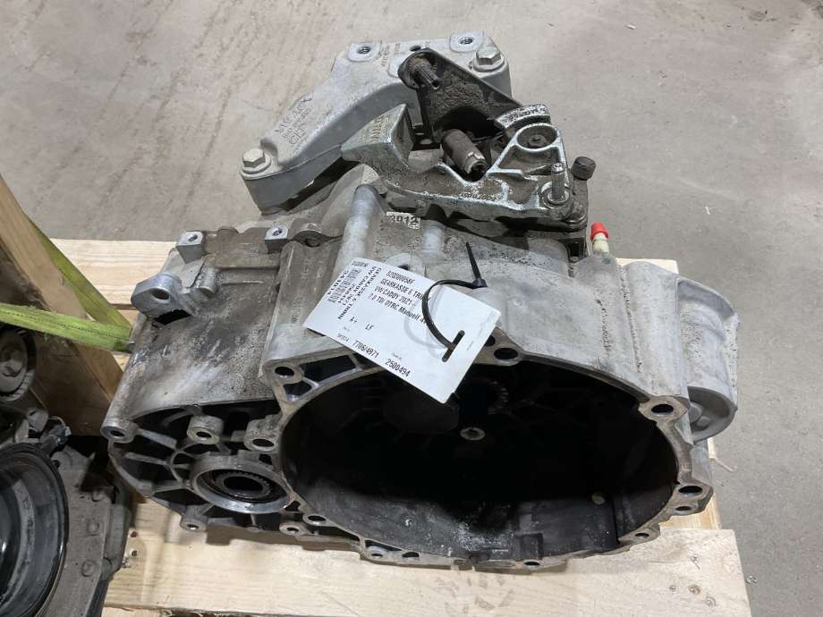 Girkasse manuell 6-trinn til VW Caddy 2020-->> (Type IV)  (VOLKSWAGEN|02Q300058F|)