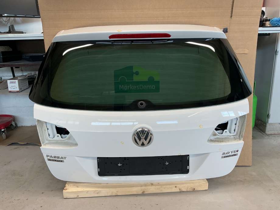 Bakluke til VW Passat, 2011-2015 (B7) (B7) (VOLKSWAGEN|3AF 827 025 A)