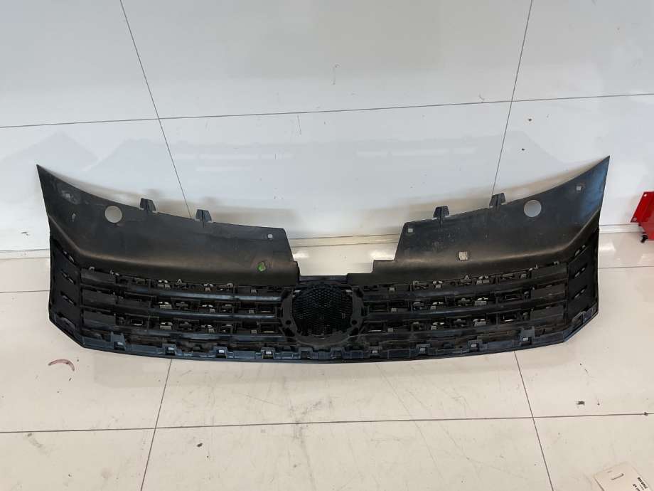Grill til VW Passat 2011-2015 (B7) (B7) (VOLKSWAGEN|3AA 853 651 D|)