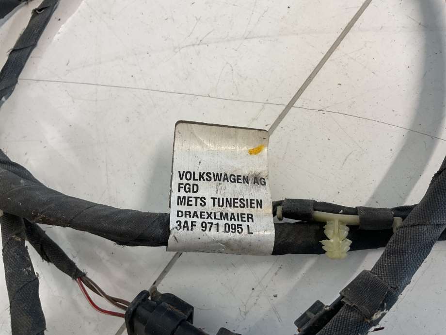 Ledningsnett til VW Passat 2011-2015 (B7) (B7) (VOLKSWAGEN|3AF 971 095 L|1S0 919 275 C|)