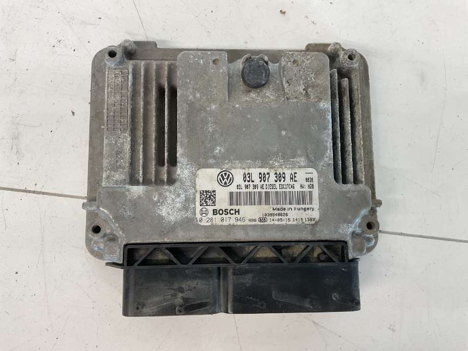 Styreenhet motor til VW Passat, 2011-2015 (B7) (B7) (VOLKSWAGEN|03L 906 018 RF)