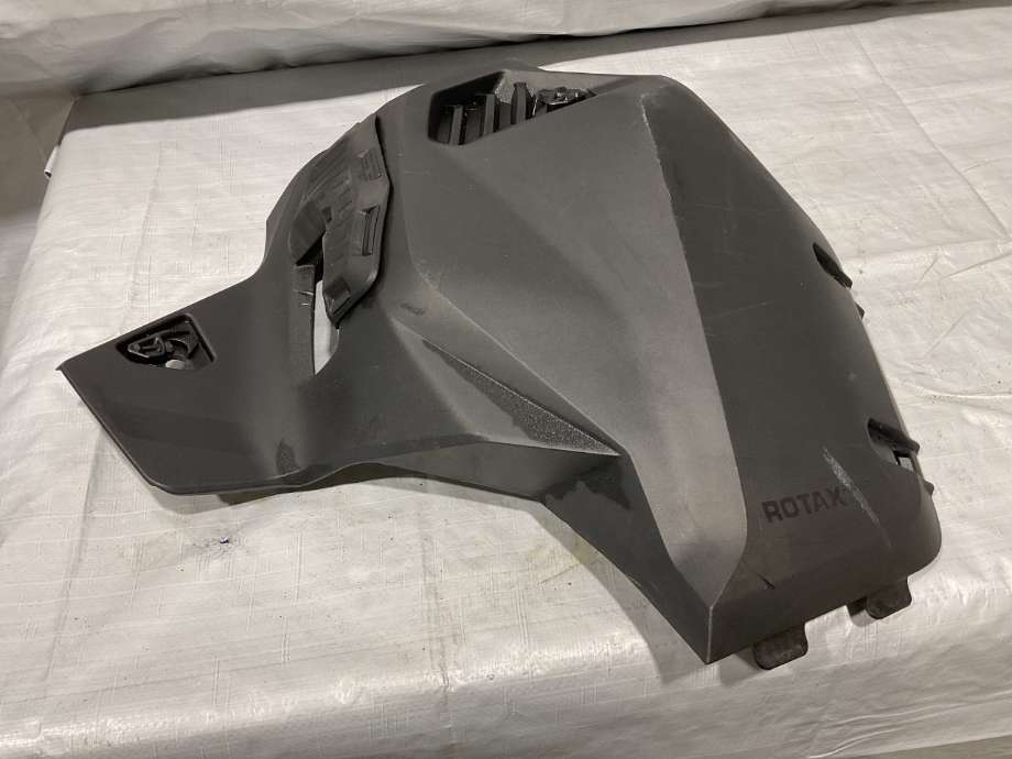 MC, Kåpe, høyre til Snøscooter Lynx øvrige, 0-->> (LYNX SHREDDER D|517307876)