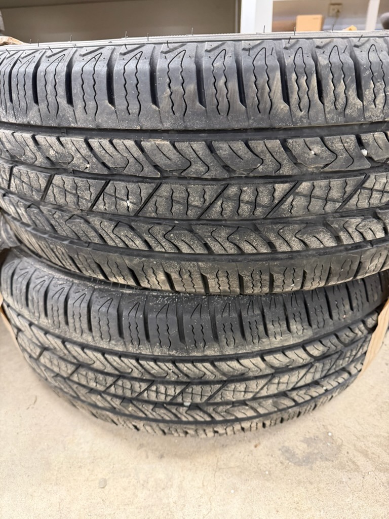 Dekk til Annet Dekk sommer 0-->>  (ROADIAN|NEXEN|2 STK)