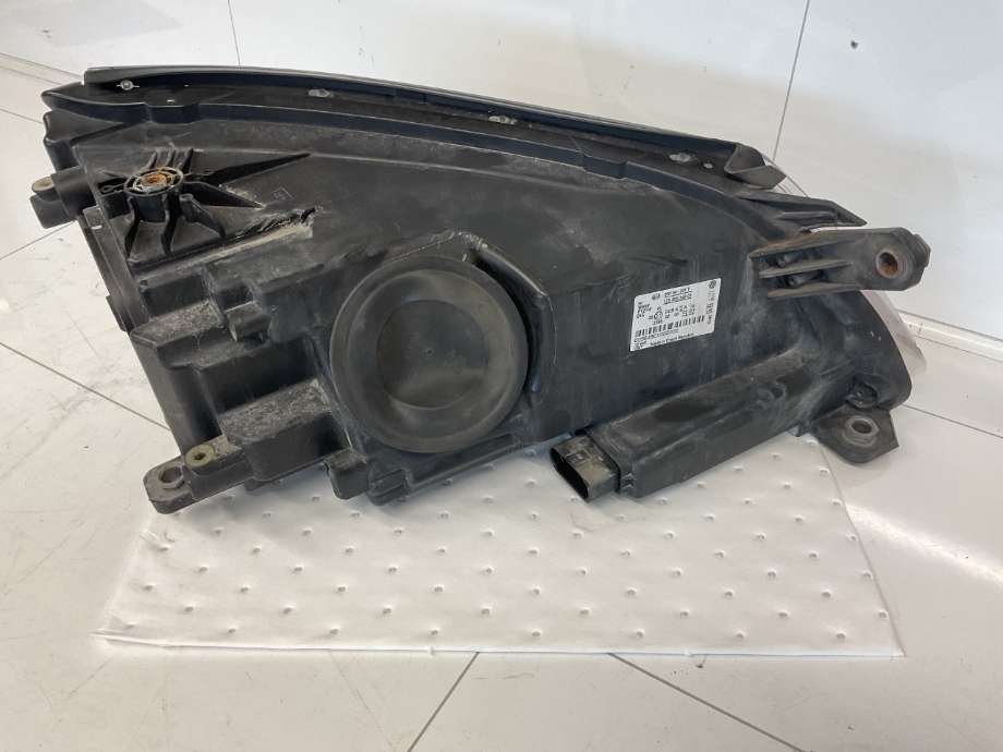 Frontlykt venstre halogen til VW Tiguan 2007-2011 (Type I, Fase 1)  (VOLKSWAGEN|5N1 941 039 R|MED STYREENHETER|)