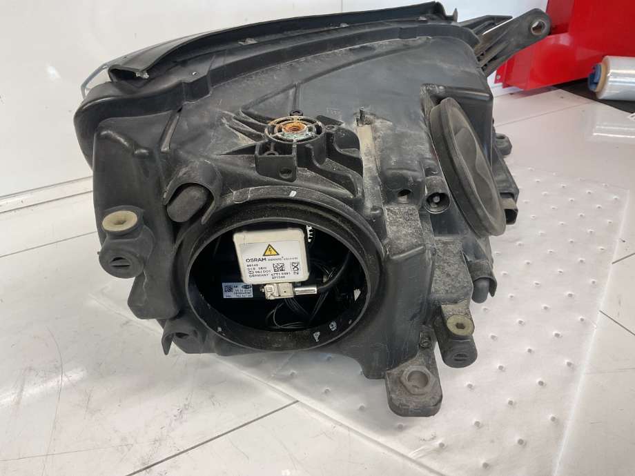 Frontlykt venstre halogen til VW Tiguan 2007-2011 (Type I, Fase 1)  (VOLKSWAGEN|5N1 941 039 R|MED STYREENHETER|)