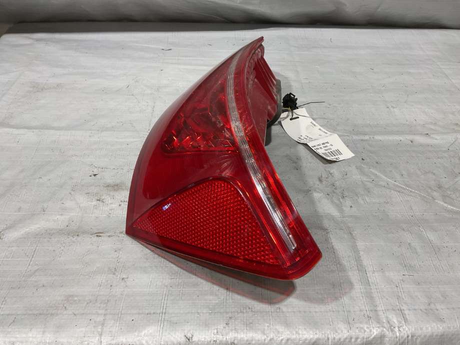 Baklykt høyre til Audi Q5 2008-2012 (Type I, Fase 1)  (AUDI|8R0 945 094 A|)