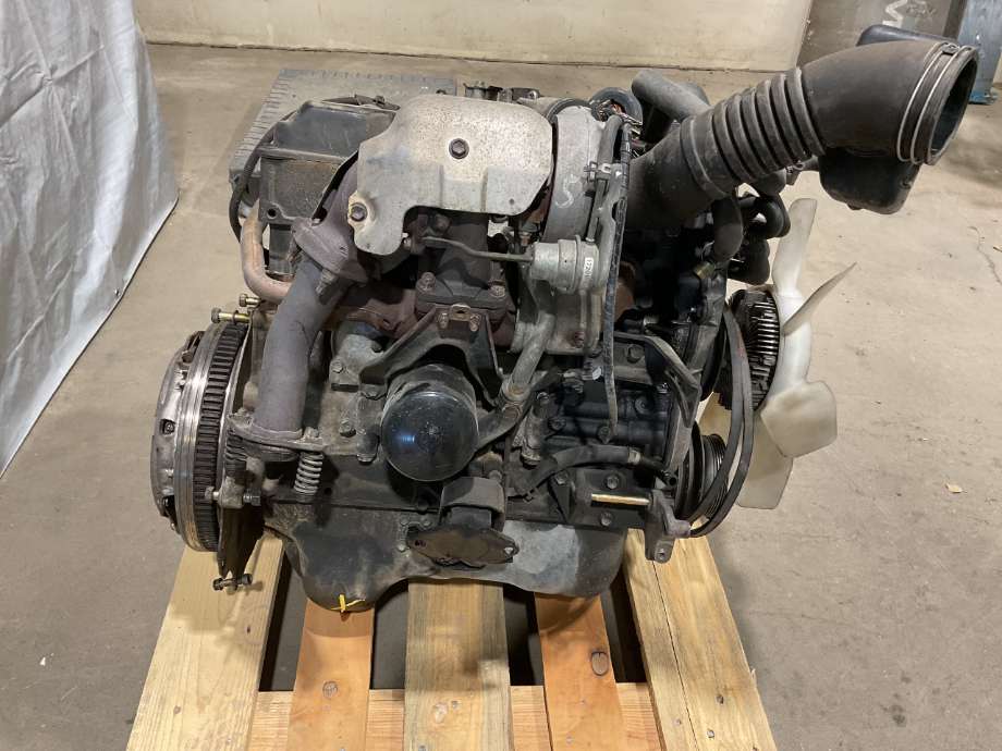 Motor diesel til Toyota Hiace 1996-2001 (Fase 1) (TOYOTA||2400CC DIESEL TURBO)
