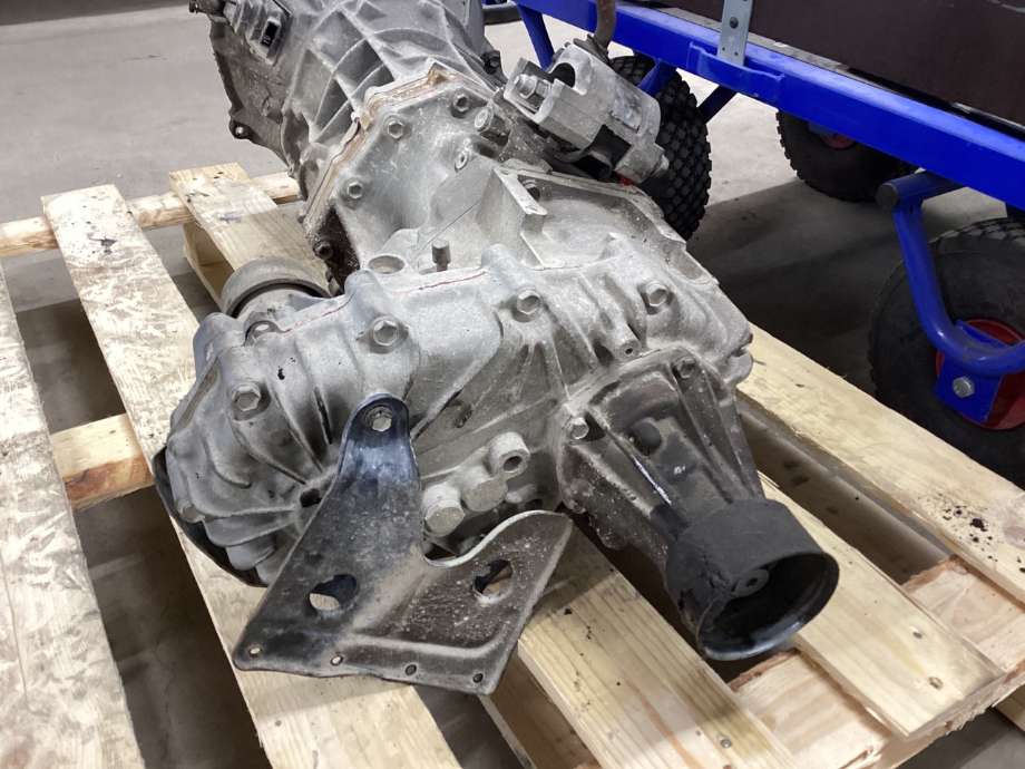 Girkasse manuell til Toyota Hiace 1996-2001 (Fase 1)  (TOYOTA|330302F120|)