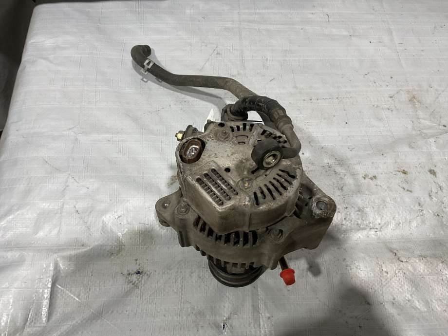 Dynamo til Toyota Hiace 1996-2001 (Fase 1)  (TOYOTA|2706054140|)