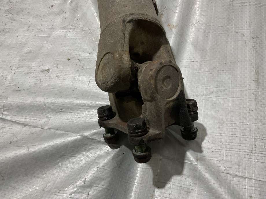 Mellomaksel til Toyota Hiace 1996-2001 (Fase 1) (TOYOTA|)