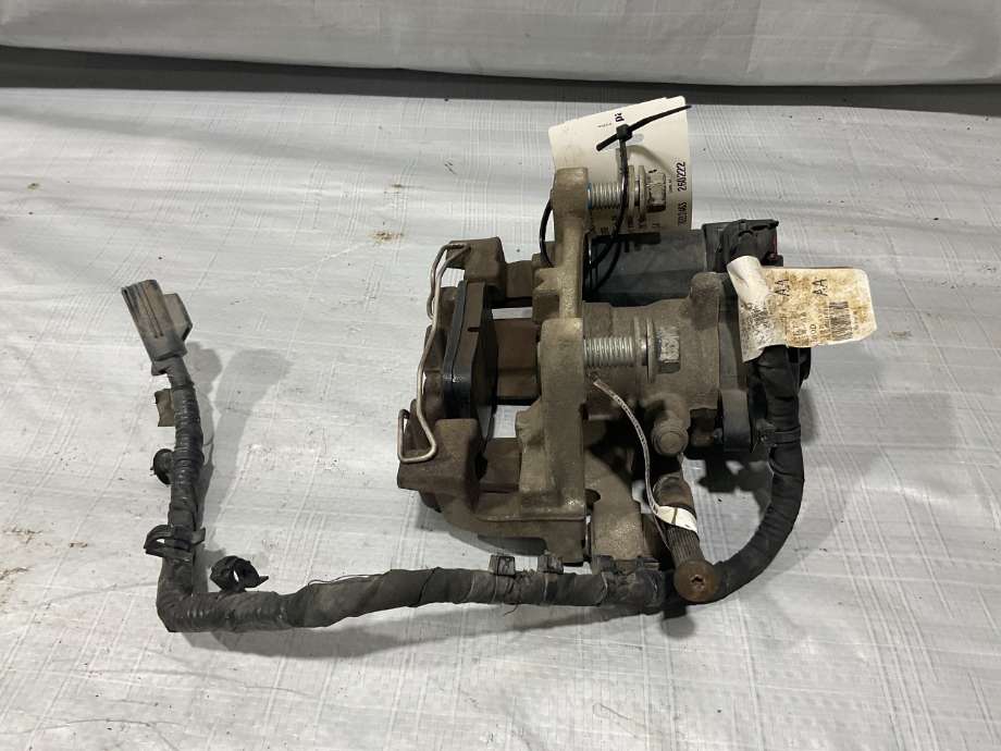 Bremsecaliper høyre bak til Ford Edge 2016-2019  (FORD||HG9C-2B712-AA)