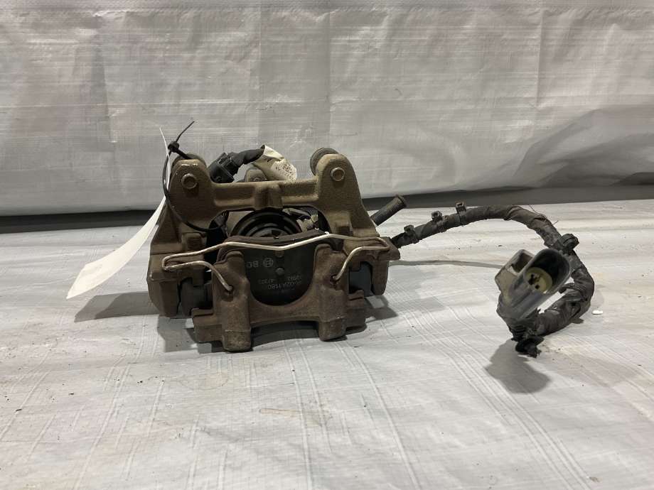 Bremsecaliper høyre bak til Ford Edge 2016-2019  (FORD||HG9C-2B712-AA)