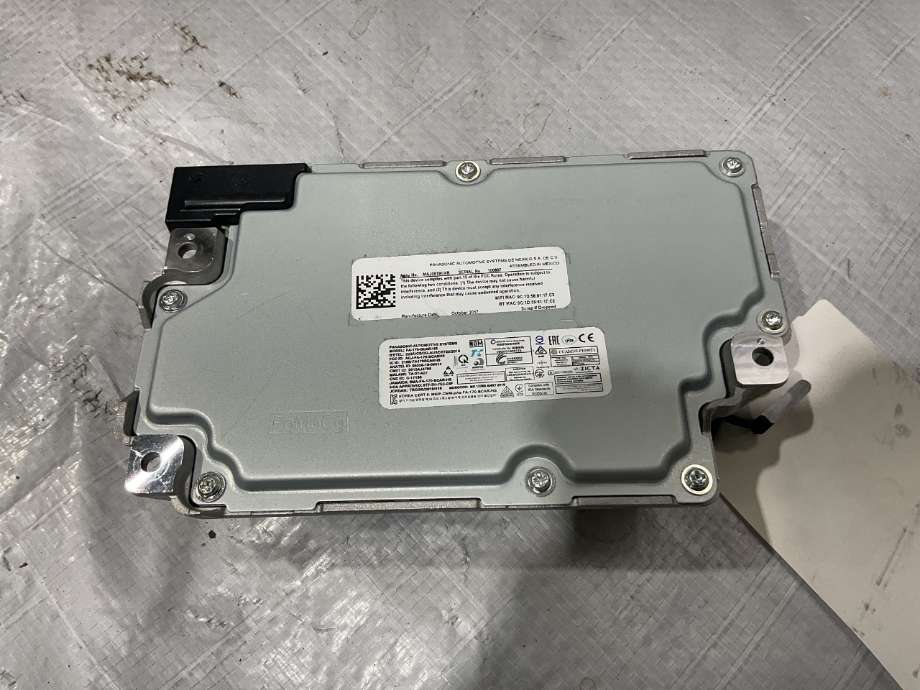 Bilstereo navigasjon til Ford Edge 2016-2019 (FORD|JR3T-14G371-FJG|)