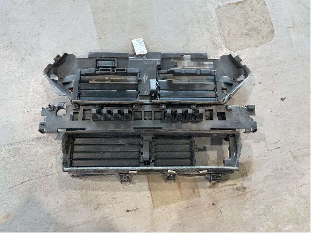Frontplate til Ford Edge 2016-2019 (FORD|GT4B-8473-SA|GT4B-8472-UA|GT4B-8472-RA)