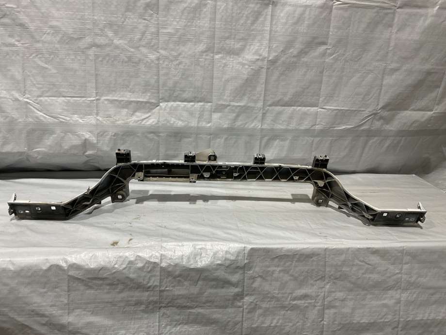 Frontplate øvre til Ford Edge 2016-2019  (FORD|GT4B-8B041-AJ|)
