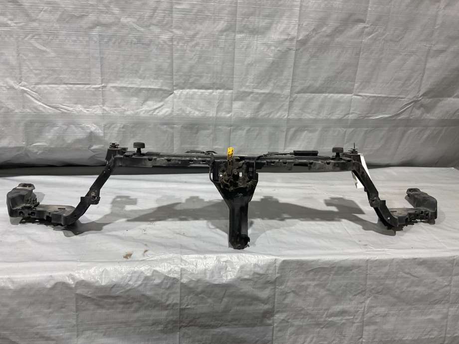 Frontplate øvre til Ford Edge 2016-2019 (FORD|GT4B-R16E166-AH|)