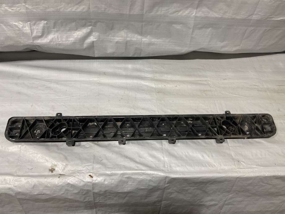 Frontplate nedre til Ford Edge 2016-2019 (FORD|JT4B-8A297-BA|)