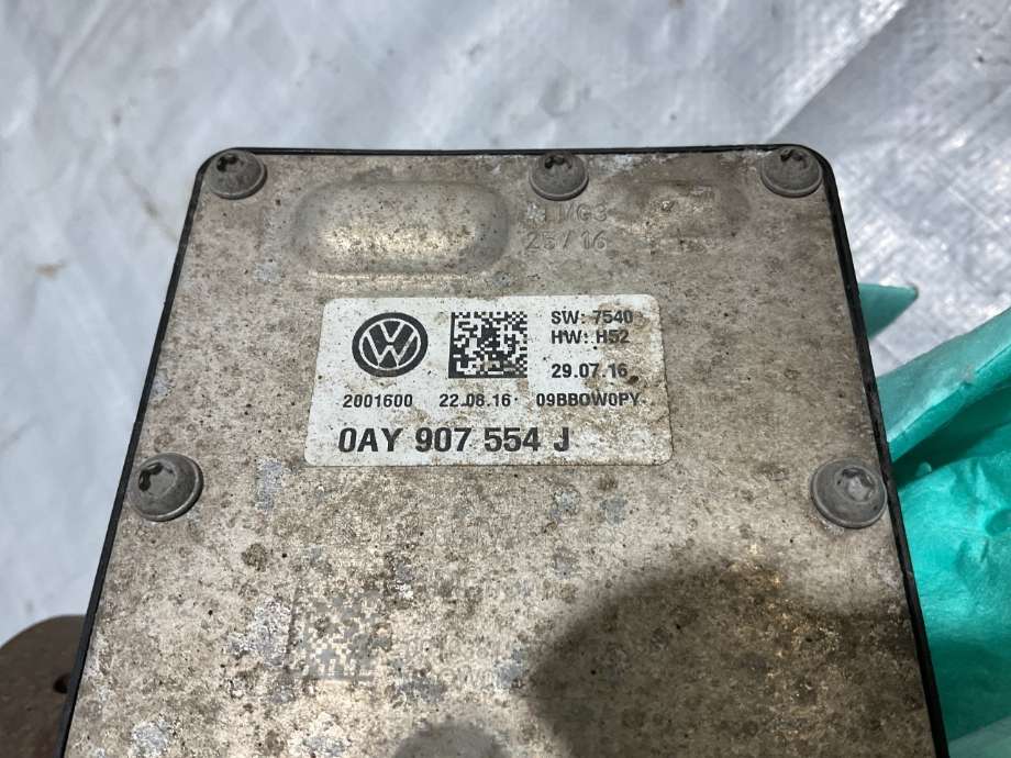 Mellomaksel viskosekobling til VW Caddy 2015-2020 (Type III, Fase 3)  (VOLKSWAGEN|0CQ 525 554 G|)