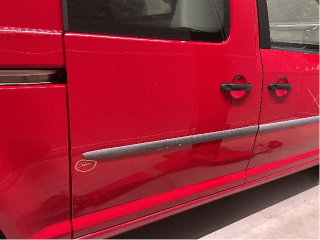 Dør høyre skyvedør til VW Caddy 2015-2020 (Type III, Fase 3)  (VOLKSWAGEN|2K3 843 108 C|)