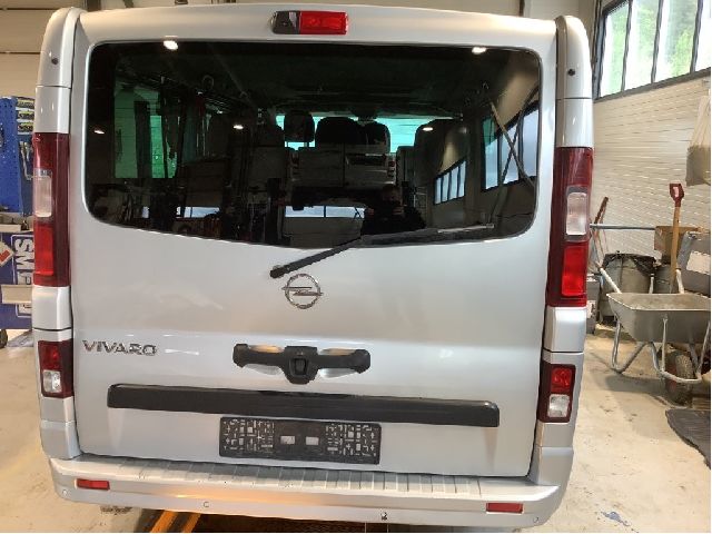 Bakluke combi til Opel Vivaro B 2014-2019 (OPEL|)