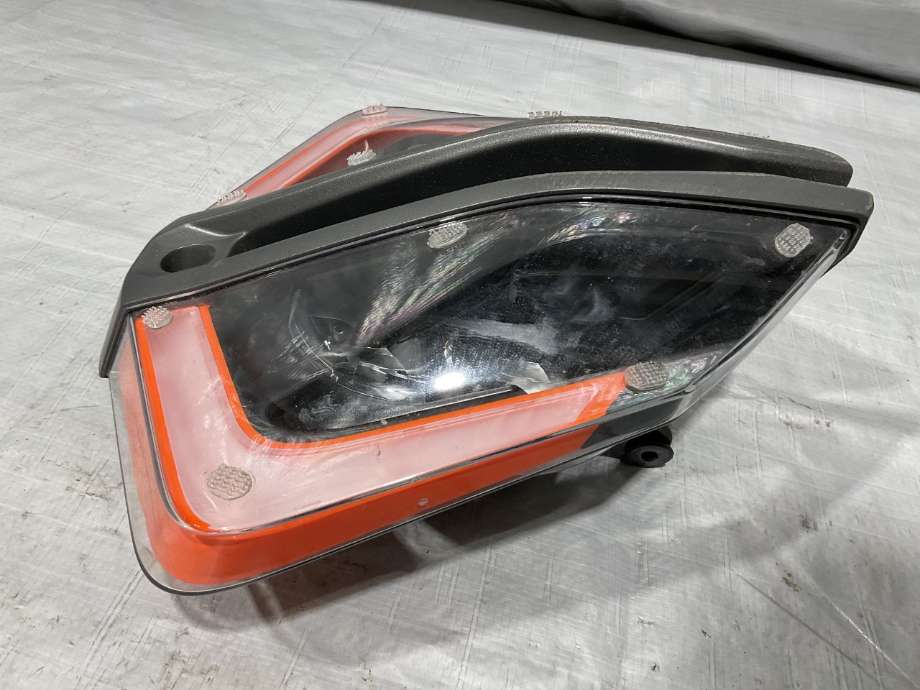 Frontlykter til MC KTM Øvrige 0-->>  (KTM KTM 1290 Super Duke KTM Su|61714001100|)