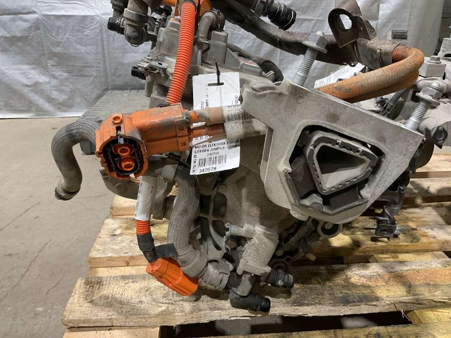 Motor elbil foran til Citroën Jumpy 2016-->> (Type III)  (CITROEN|16 762 465 80|)