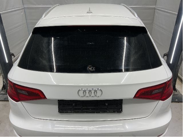 Bakluke til Audi A3 2012-2016 (Type III, Fase 1) (AUDI|8V4 827 025 D|)