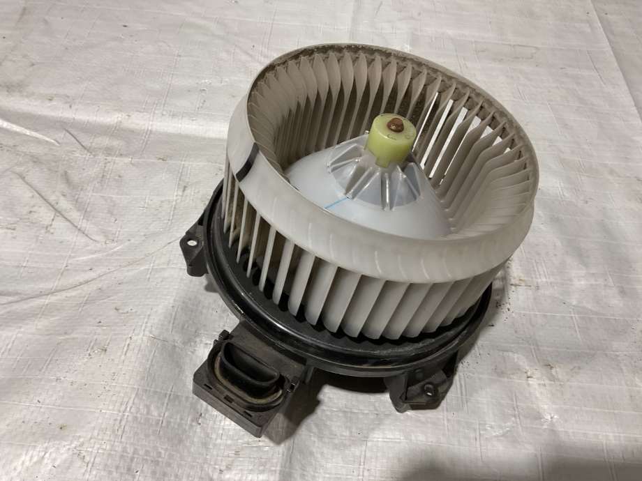 Varmeapparat motor til Toyota Hilux 2006-2011  (TOYOTA|871030K200|)