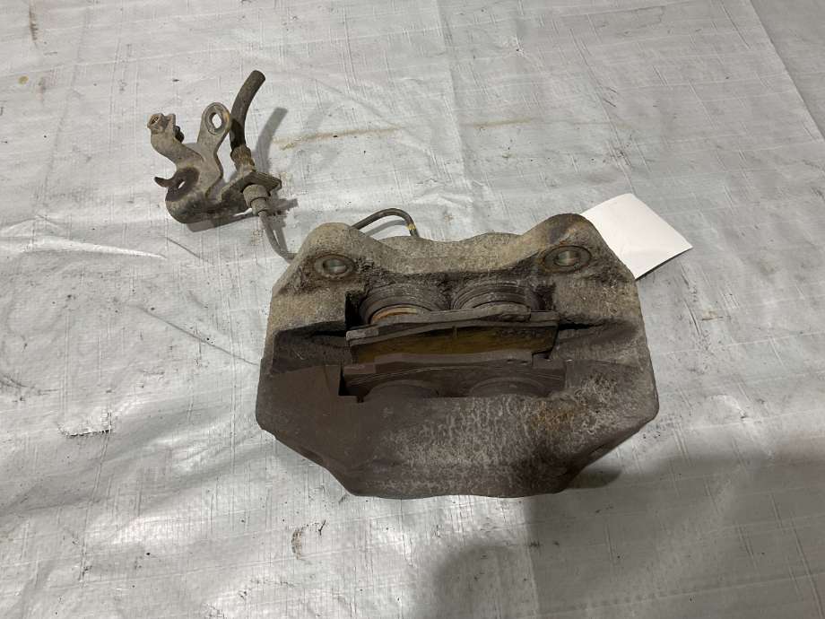 Bremsecaliper høyre foran til Toyota Hilux 2006-2011  (TOYOTA|477300K061|)