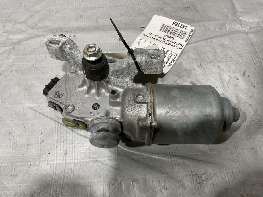 Viskermotor frontrute til Toyota Hilux 2006-2011  (TOYOTA|851500K061|851100K061|)