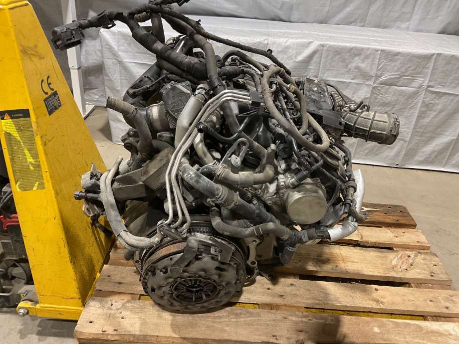Motor diesel til VW Amarok 2010-2016 (Type I, Fase 1)  (VOLKSWAGEN|03L 100 091 J|2.0 TDI CNFB|)