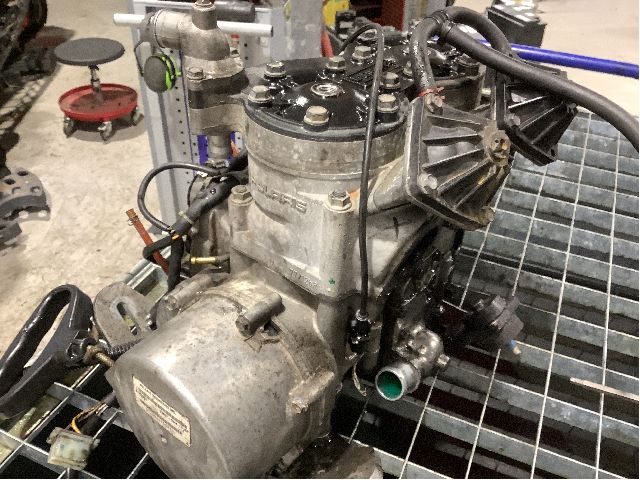 Motor bensin til Snøscooter Polaris øvrige 0-->>  (600 HO RMK|IQ 600 SHIFT CARB|600 HO|2203285)