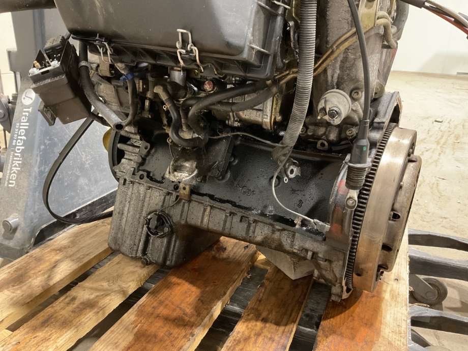 Motor diesel til Mercedes 124 1986-1995 (W124) (W124) (MERCEDES|D601912(453);OM 601||60191210127320)