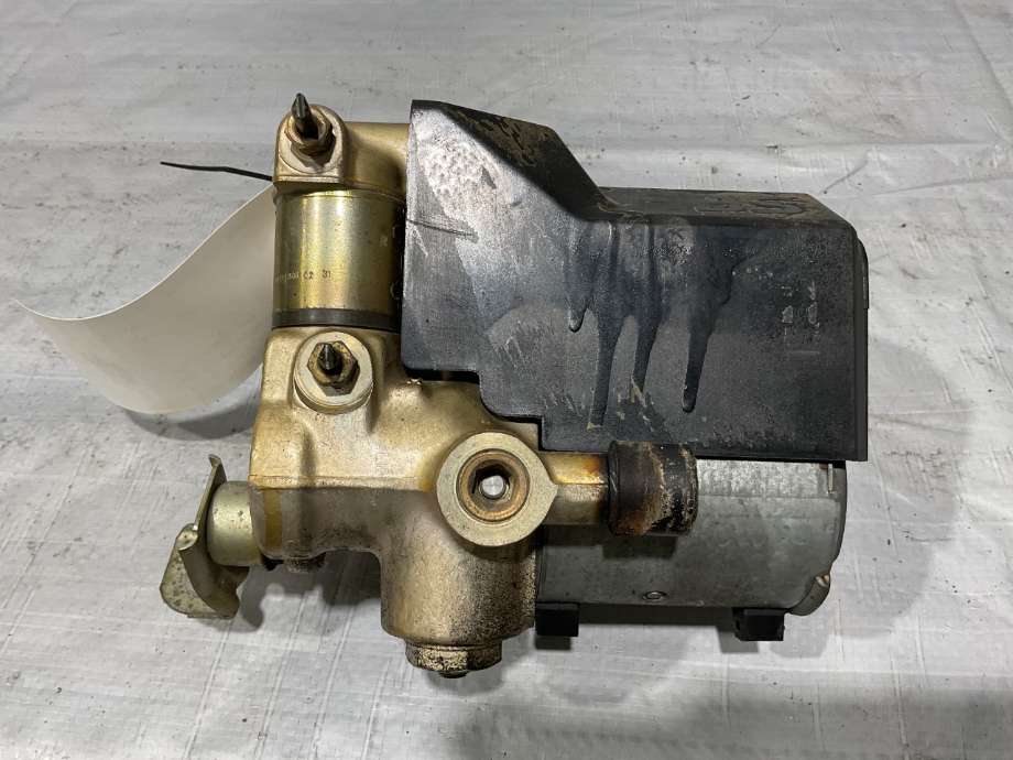 ABS sentral til Mercedes 124 1986-1995 (W124) (W124) (MERCEDES|A 001 431 80 12|)