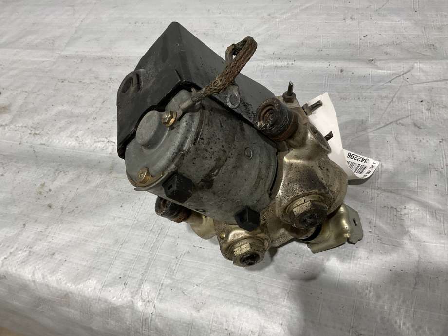 ABS sentral til Mercedes 124 1986-1995 (W124) (W124) (MERCEDES|A 001 431 80 12|)