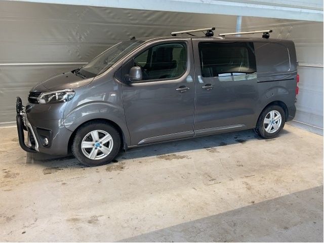 Skjerm venstre foran til Toyota Proace, 2016-->> (Type II)  (TOYOTA|SU001A4222)