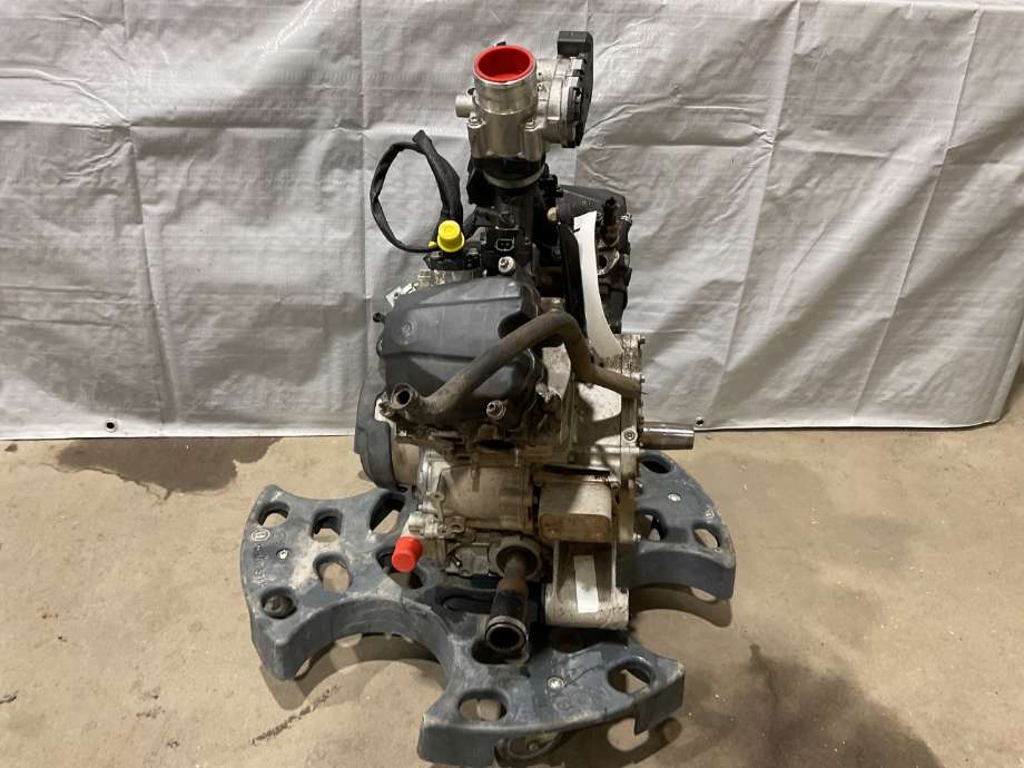 Motor bensin til ATV ATV diverse merker 0-->>  (CAN-AM AUTLANDER 6X6 650||650|OUTLANDER)