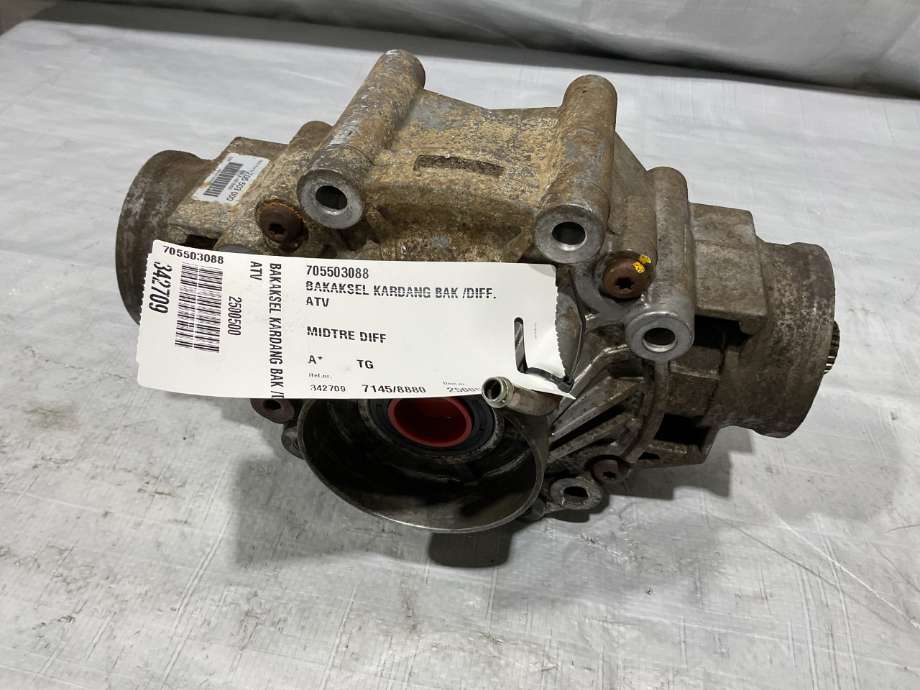 Kardang klokke bak til ATV ATV diverse merker 0-->> (CAN-AM AUTLANDER 6X6 650|705503088|)