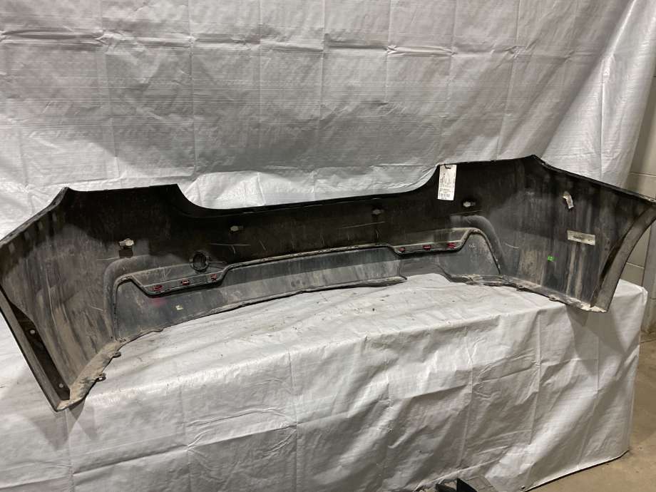 Støtfanger bak til BMW 4-Serie 2013-2020 (F32/F33/F36) (F32/F33/F36) (BMW|51 12 8 054 563|51 12 8 073 078|)