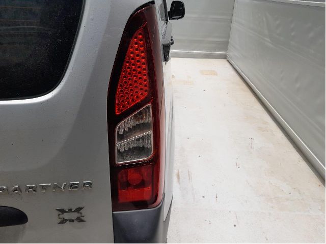 Baklykt høyre til Peugeot Partner 2015-2019 (Type II, Fase 2)  (PEUGEOT|96 772 050 80|)
