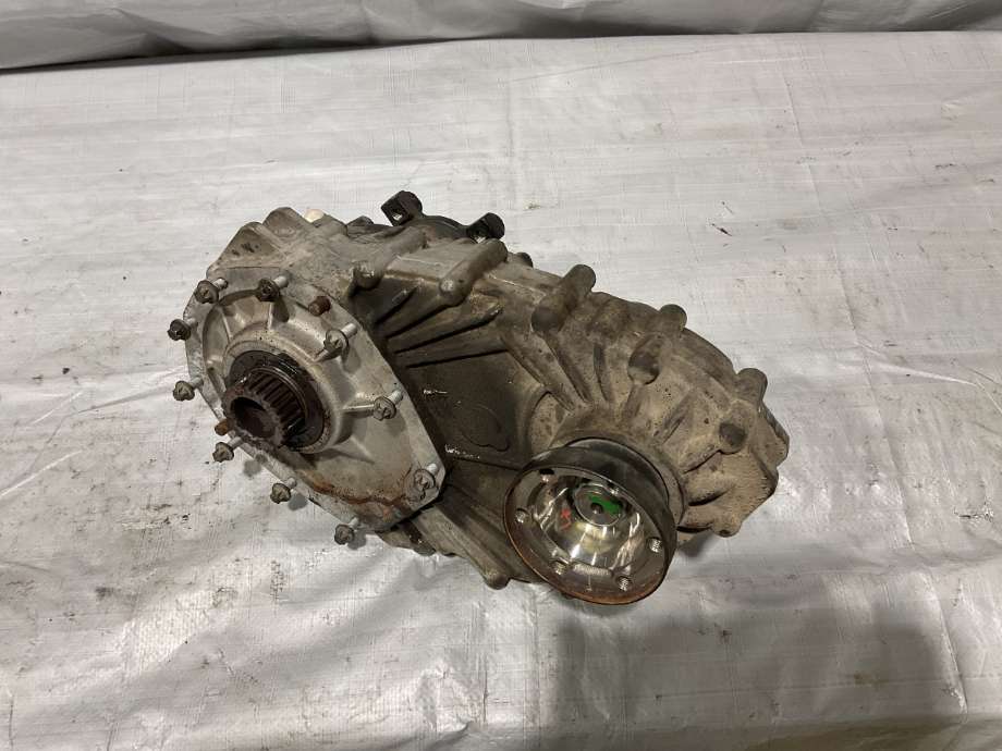 Girkasse 4WD fordelingskasse til Mercedes Vito/Viano, 2010-2014 (Fase 2) (W639) (W639) (MERCEDES|A 639 280 06 00)