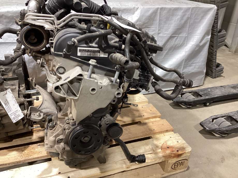 Motor bensin til Škoda Kodiaq 2017-->> (SKODA|04E 100 037 A|1.4 TSI CZDA|)