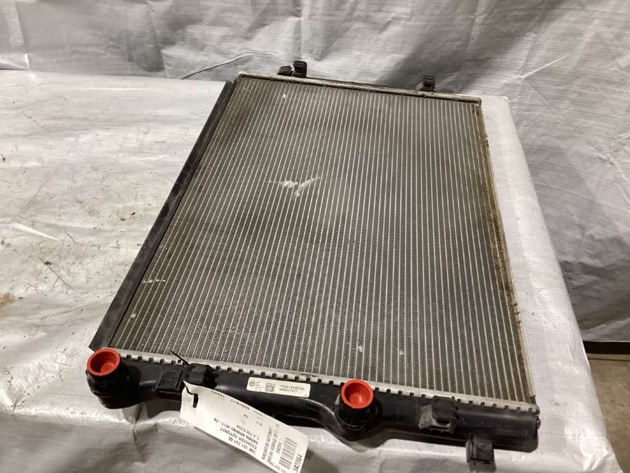 Radiator (automat gir) til Škoda Kodiaq 2017-->> (SKODA|5Q0 121 251 GL|)