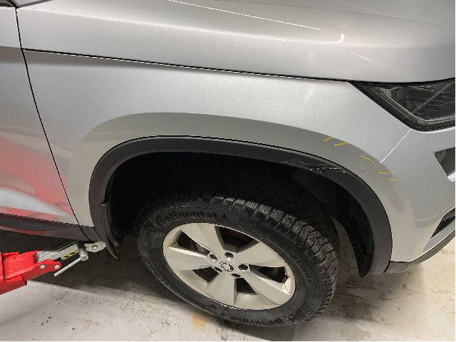 Skjerm høyre foran til Škoda Kodiaq, 2017-->>  (SKODA|565 821 106)