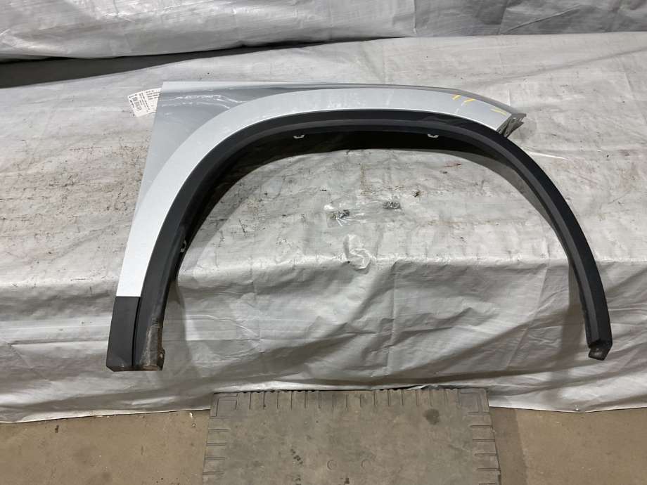 Skjerm høyre foran til Škoda Kodiaq 2017-->>  (SKODA|565 821 106|)