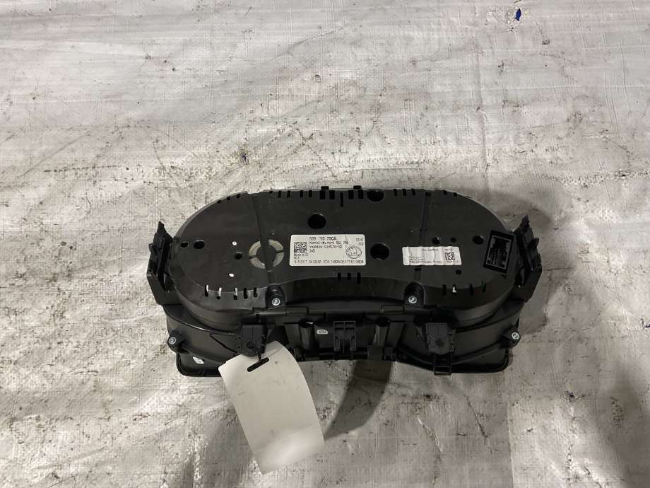 Instrumentpanel til Škoda Kodiaq 2017-->>  (SKODA|565 920 750 A|)