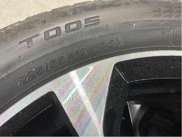 Hjulsett aluminium sommer til Ford Mustang Mach-e 2020-->>  (FORD (US)|PJ8J-1007JAA|225/55R19 103H|3;5 NAV63;5X108 ET47)