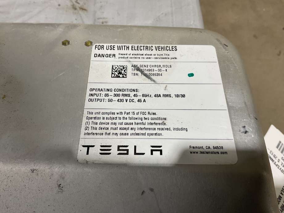 Batterilader (OBC - On Board Charger) til Tesla Model S 2013-2016 (Fase 1)  (TESLA|1014963-00-K|)