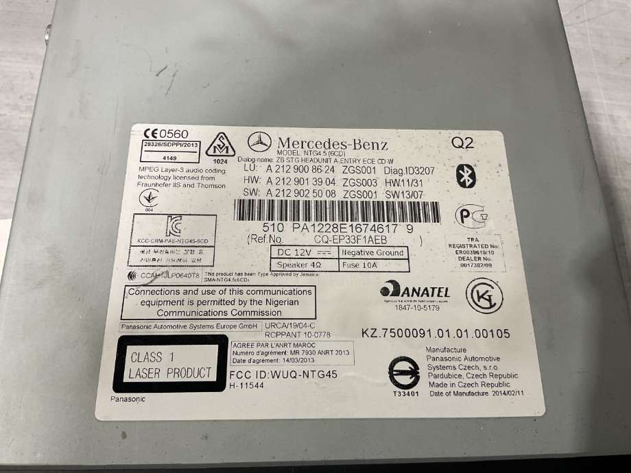Bilstereo navigasjon til Mercedes E-Klasse 2013-2016 (Fase 2) (W212) (W212) (MERCEDES|A 212 900 84 28|)